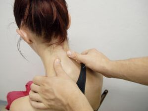 Masaxes para o tratamento e prevención da osteocondrose cervical